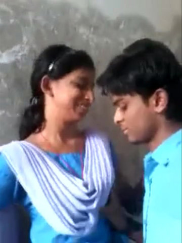 best of School kiss indian