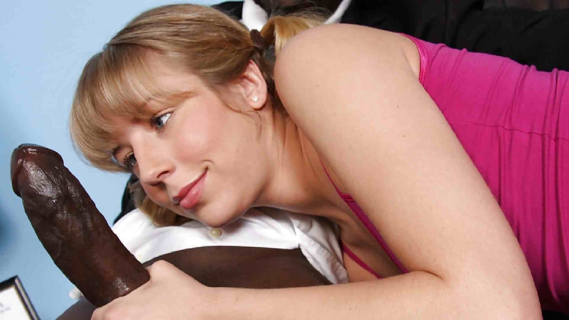 GIRL REACTS TO FEMALE ORGASMS - HONEST PORN REACTIONS (AUDIO) - HPR