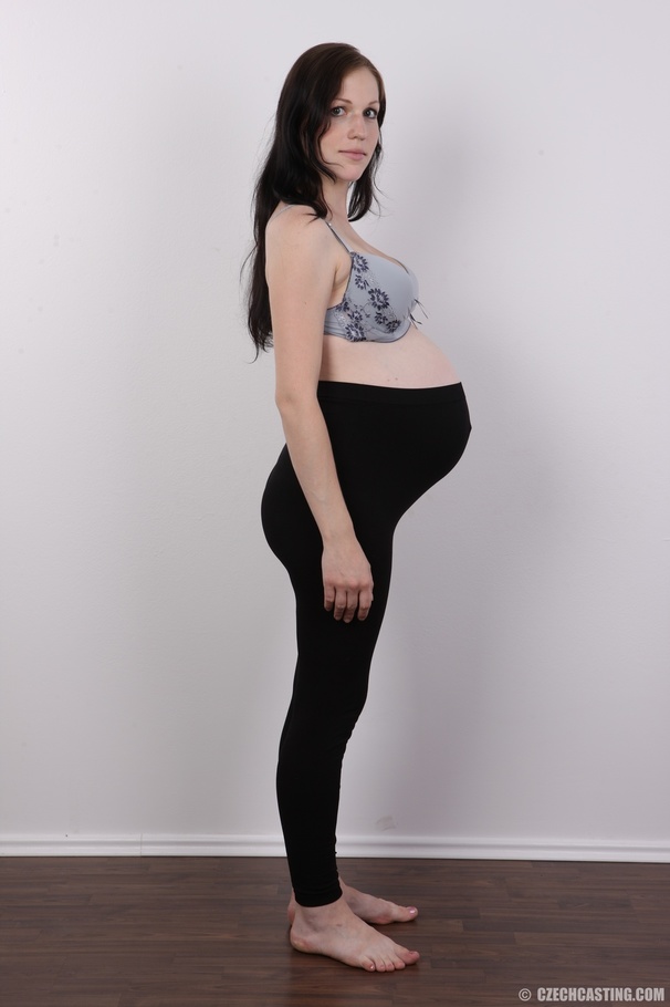 Pregnant yoga pants