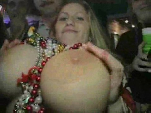 Mardi gras boobs