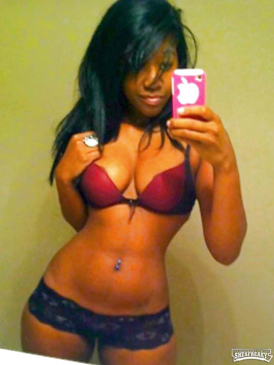 Teen nackt sexy selfie girl Tamra Judge,