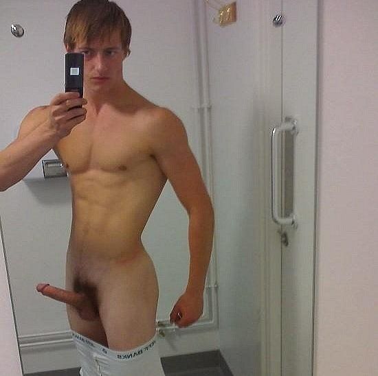 College guy - nude photos