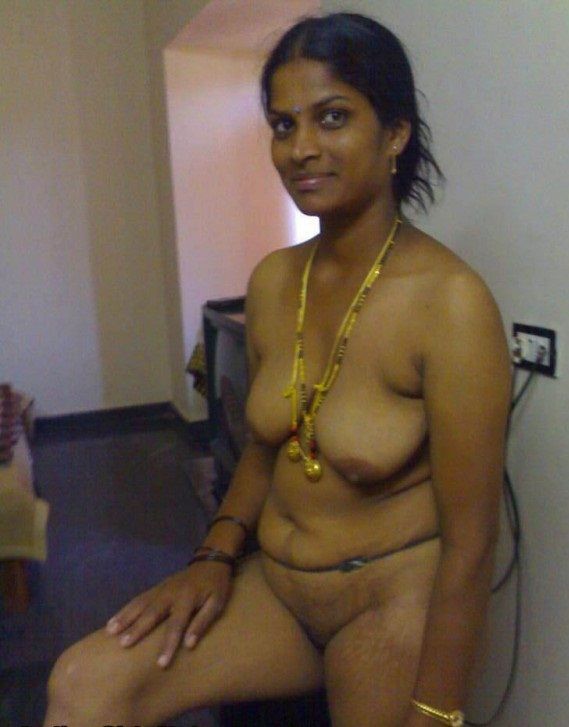 Tamilnadu aunty in nude and sexy