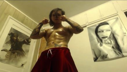 Muscle girl sex clip