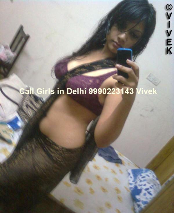 Roma reccomend Indian nude girl mobile photo