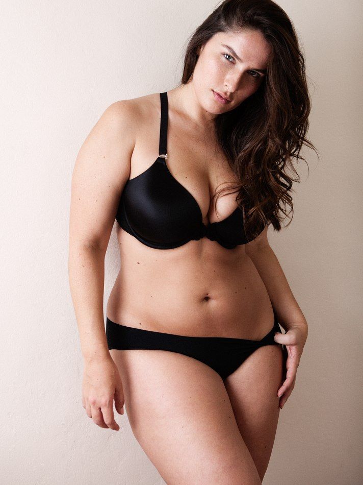 Hot bikini model portfolio image